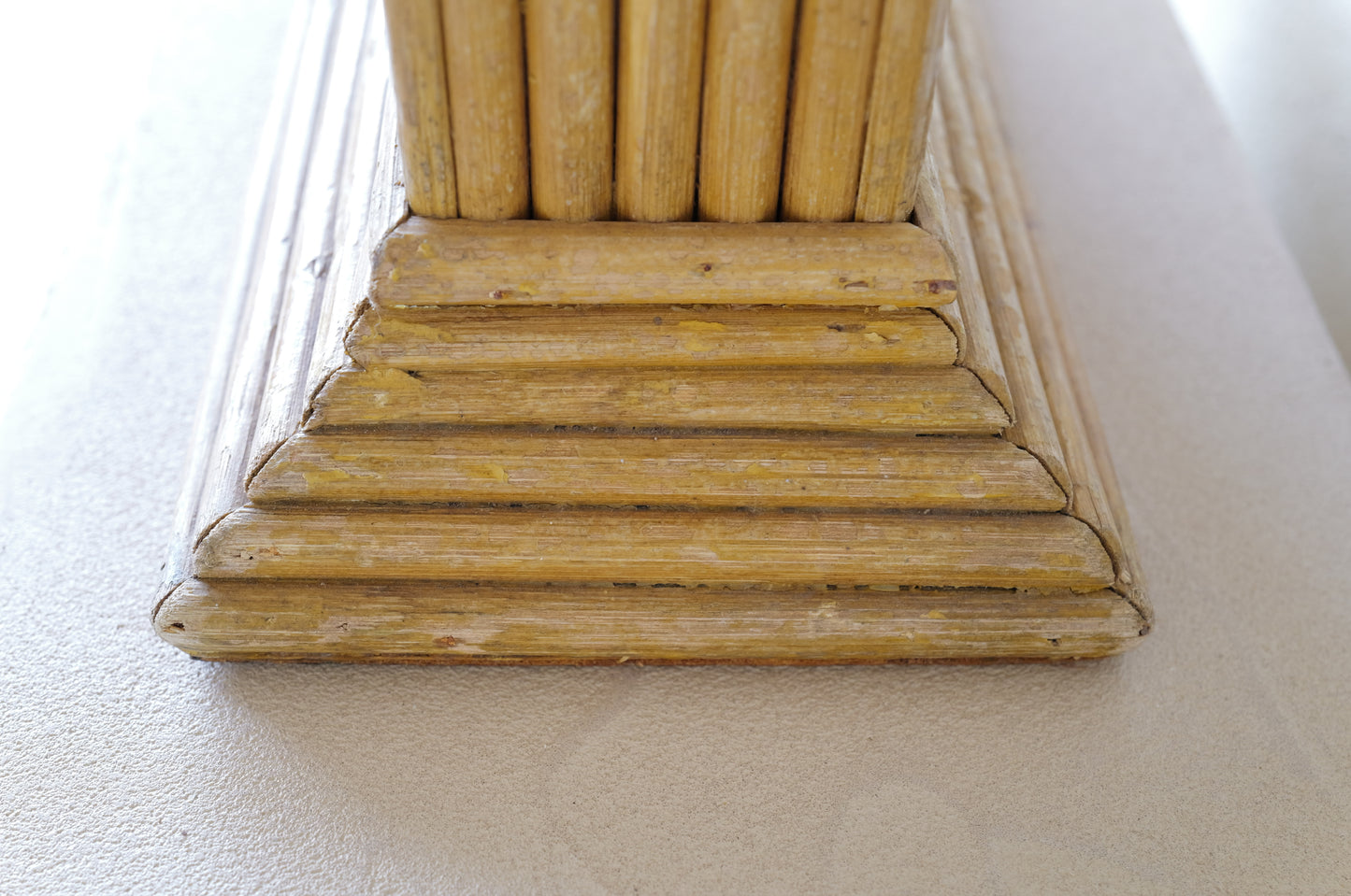 Rattan and bamboo display shelf 1970s ②