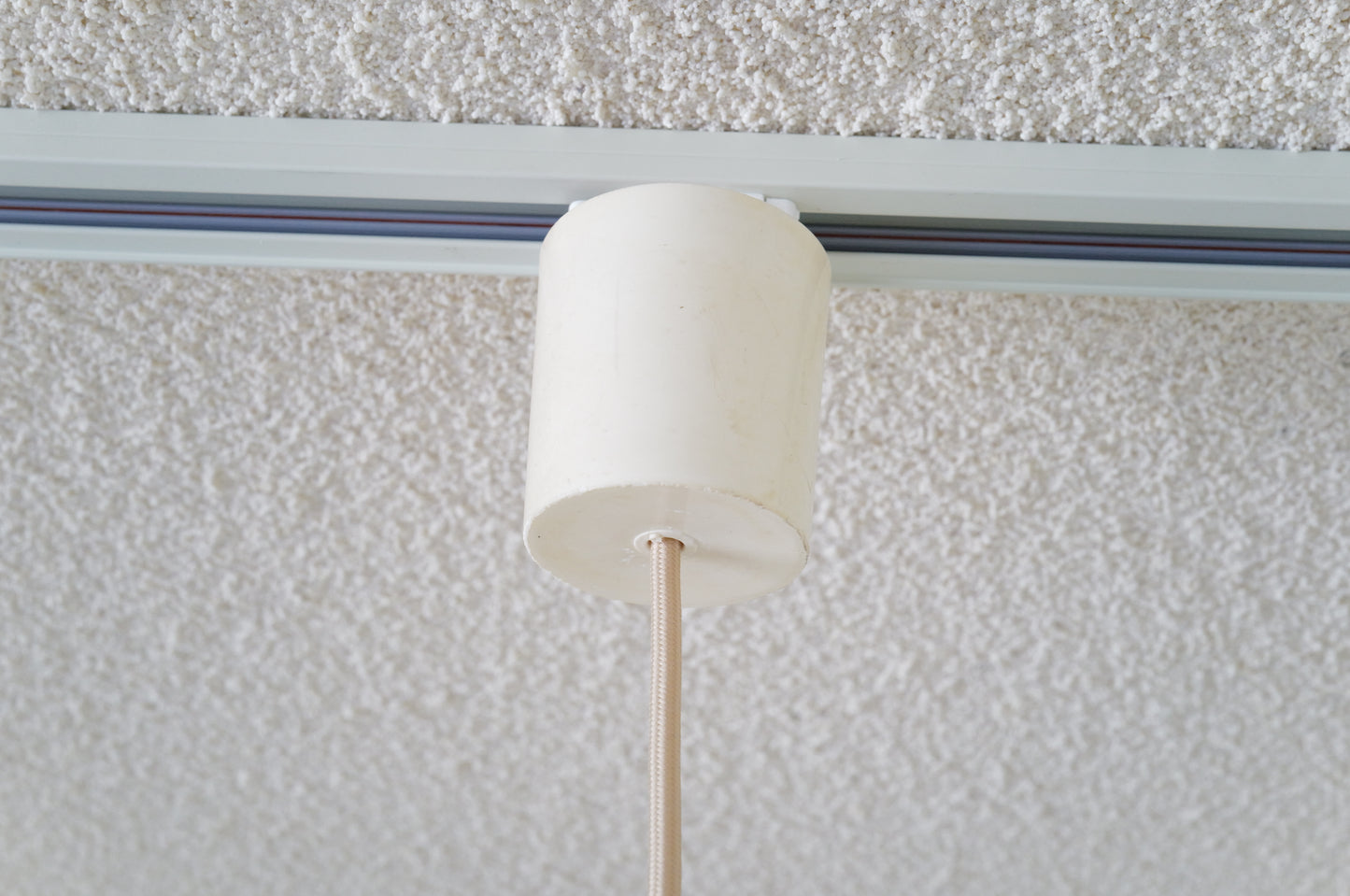 1970s cocoon pendant lamp Italy