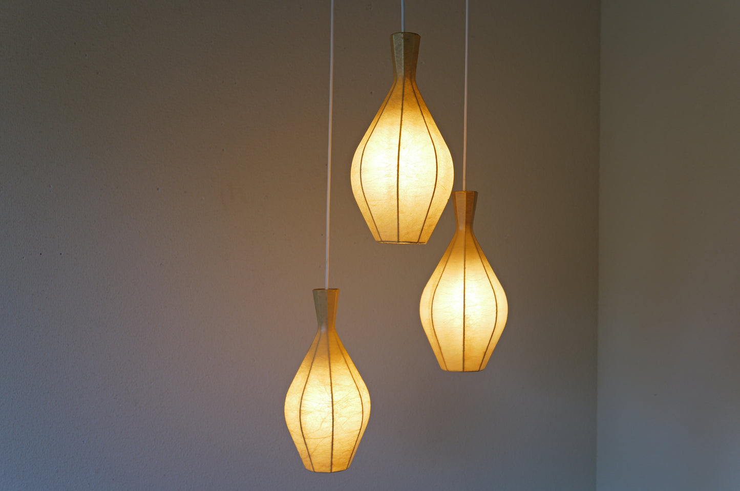 1960s Cocoon cascade ceiling lamp with 3 shades