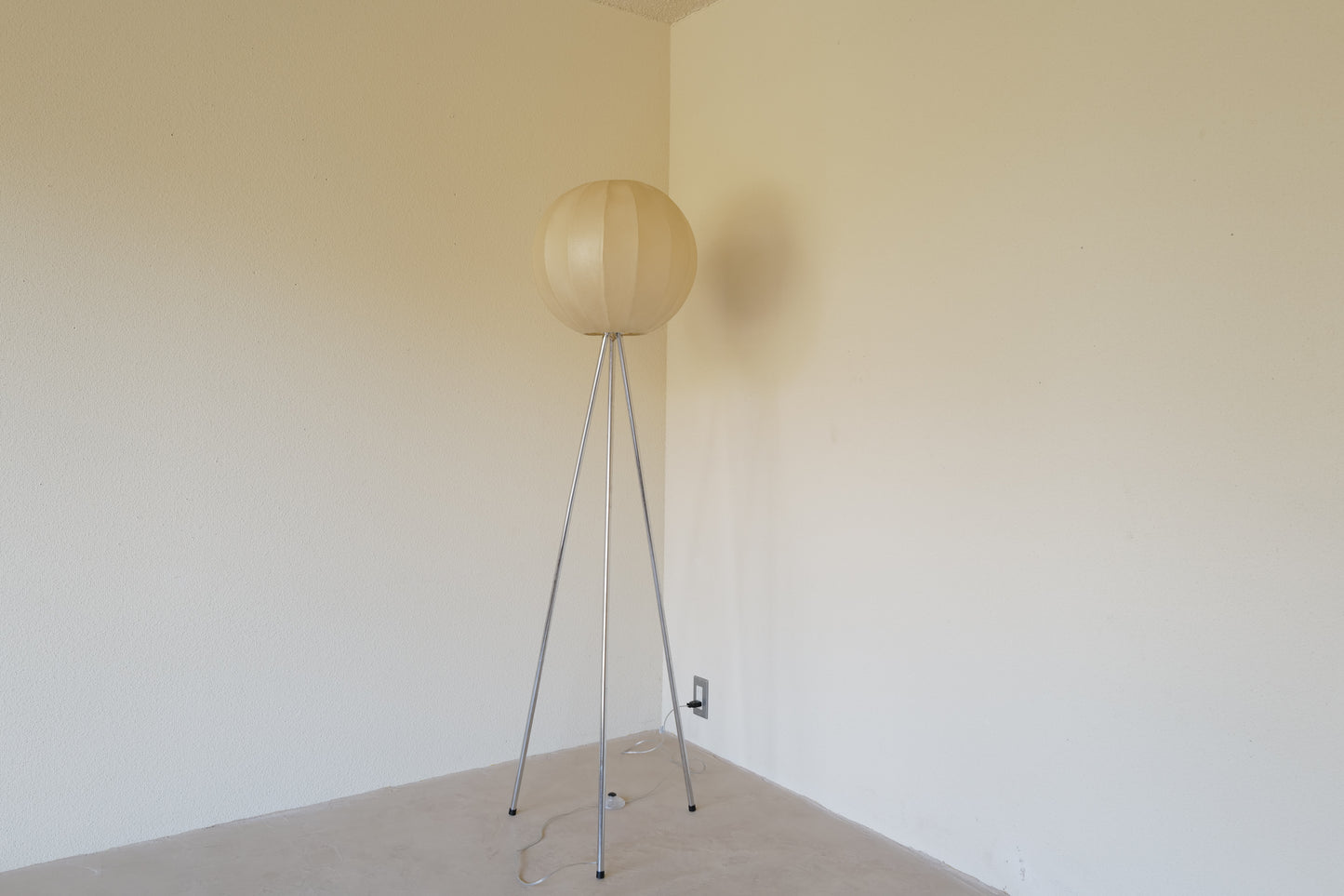 Cocoon floor lamp &  pendant lamp 1960s