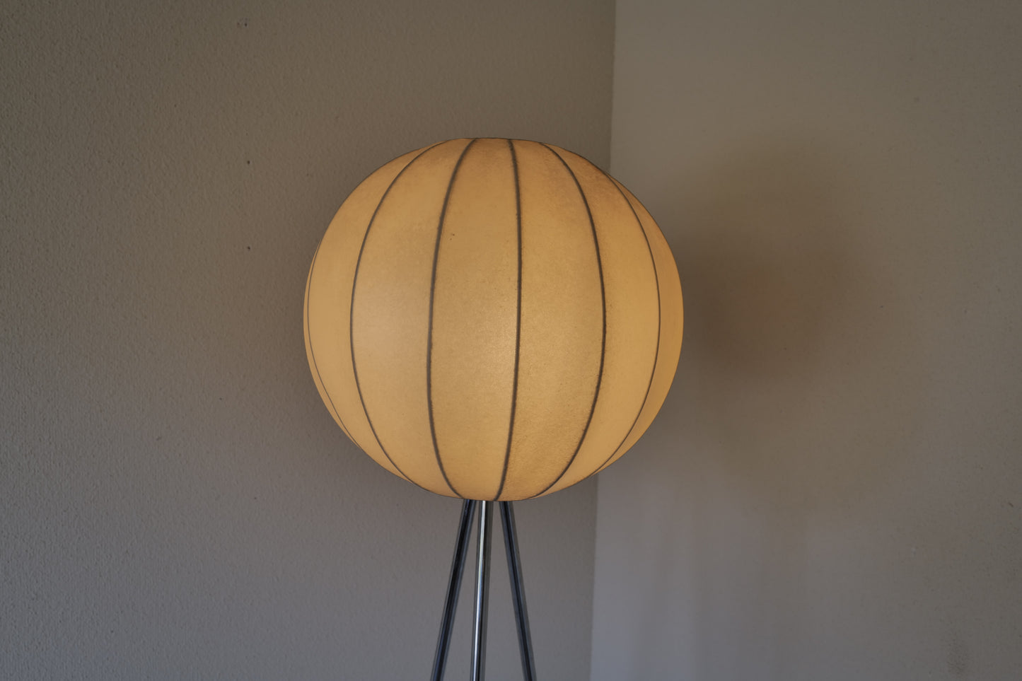 Cocoon floor lamp &  pendant lamp 1960s