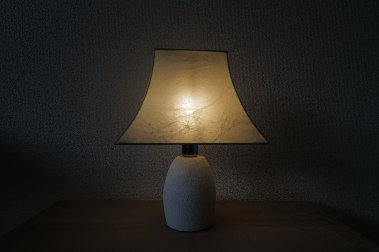 Ceramic base cocoon table lamp by Goldkant Germany 1960s ①