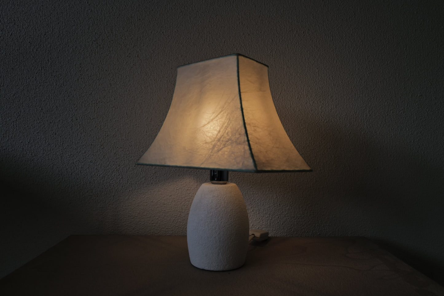 Ceramic base cocoon table lamp by Goldkant Germany 1960s ①