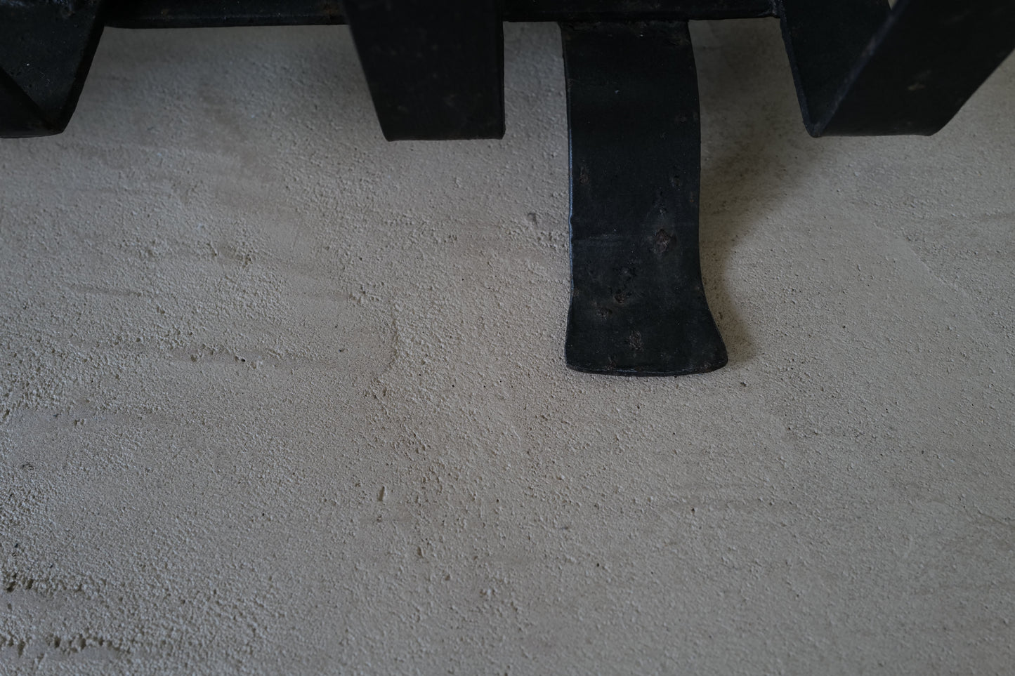 Brutalism metal  magazine rack 1960s France