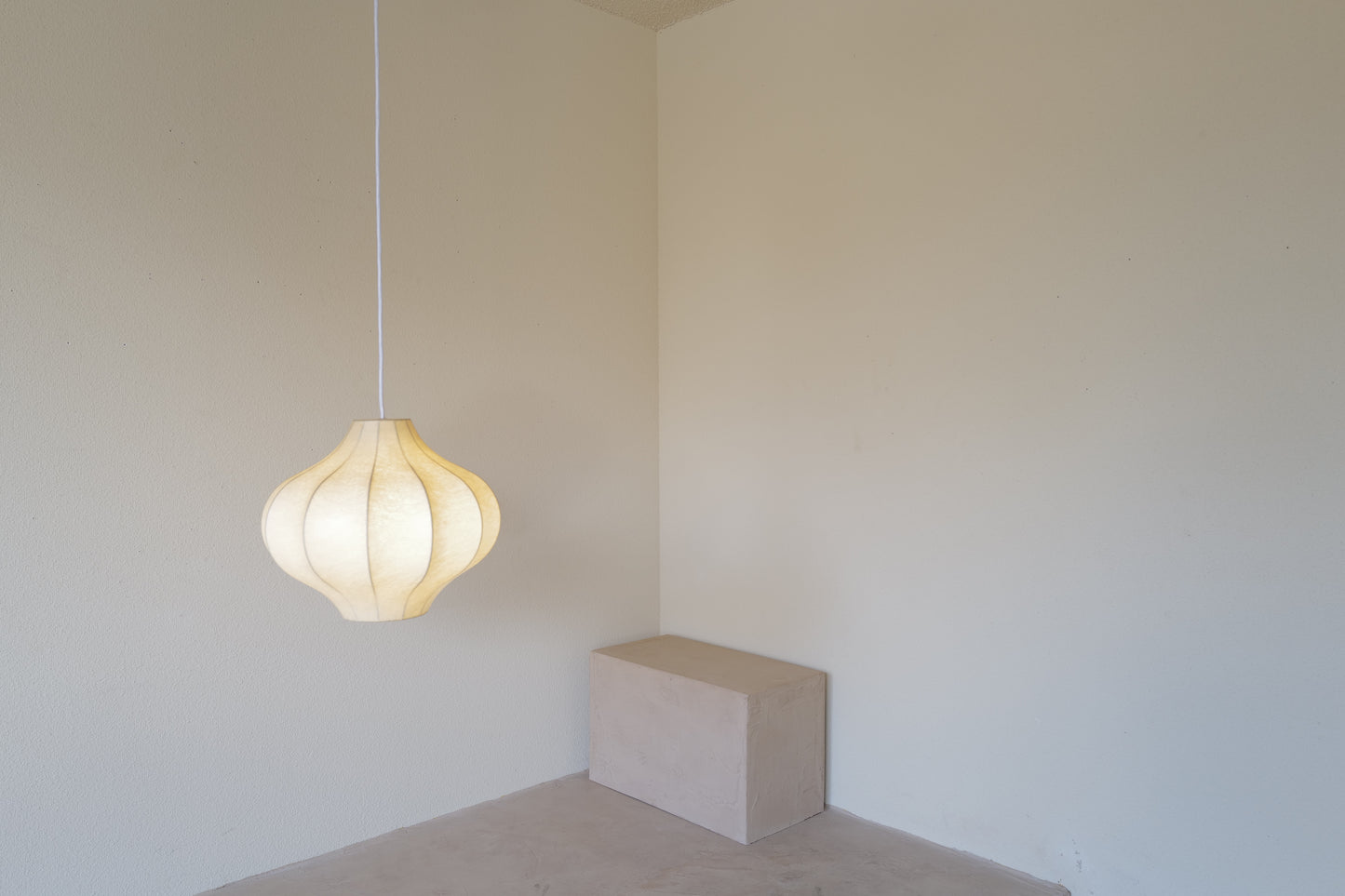 Goldkant Cocoon Pendant 1960s