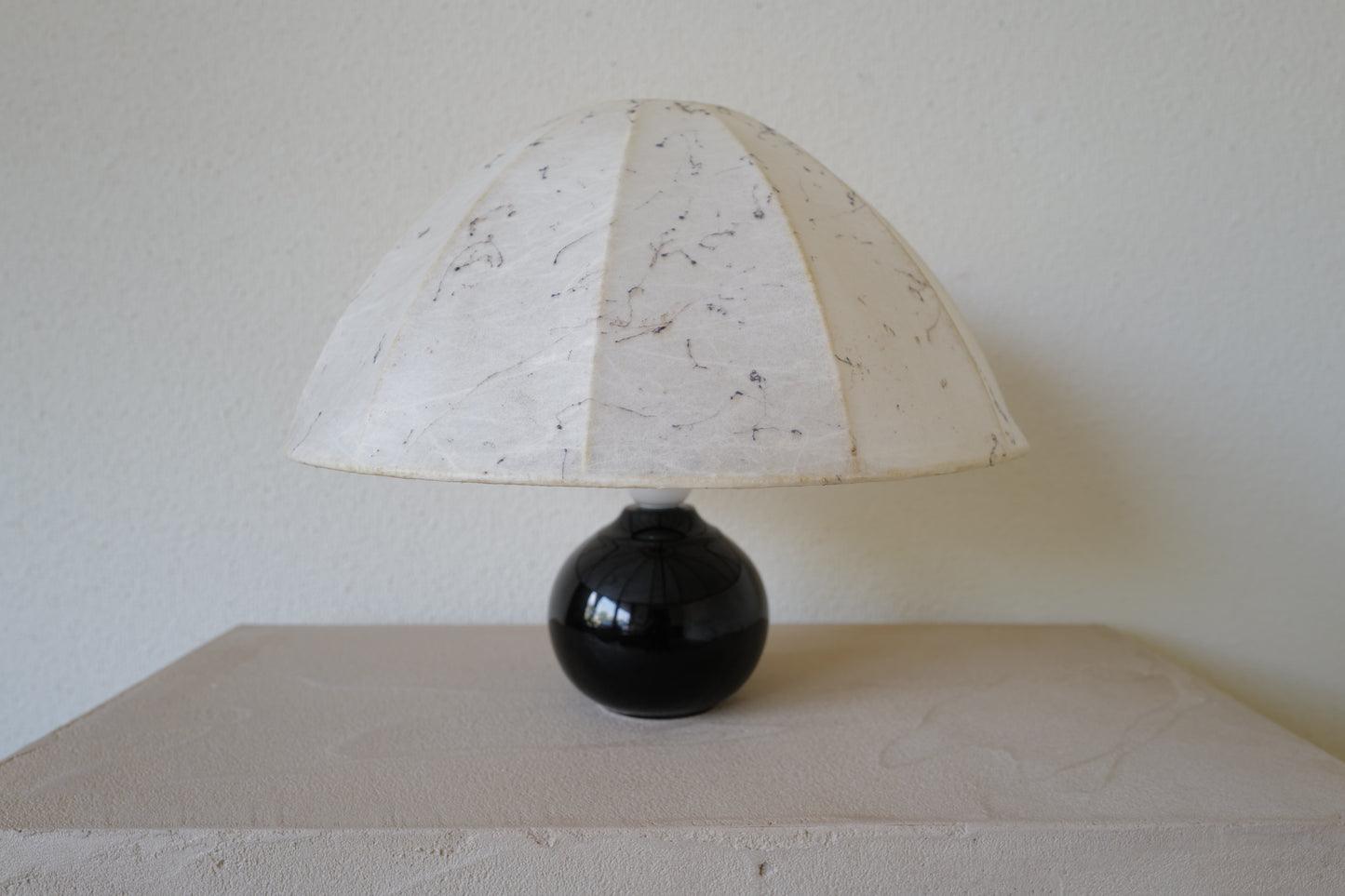 1960s mushroom table lamp. with cocoon shade.