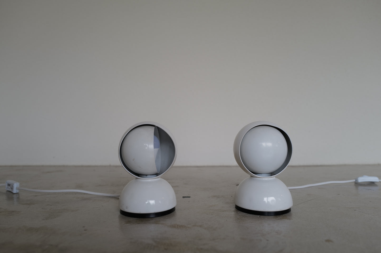 1969s Eclisse by Vico Magistretti  2set