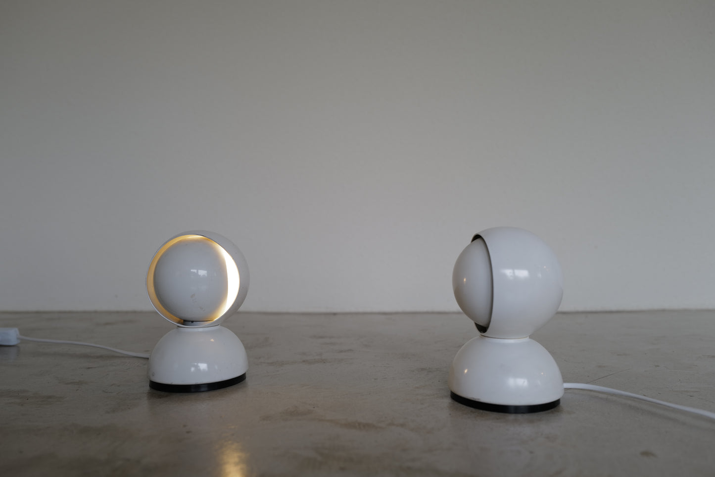 1969s Eclisse by Vico Magistretti  2set