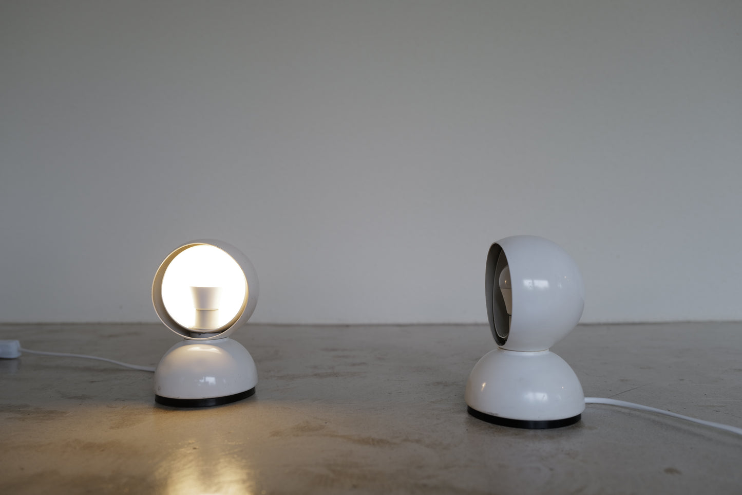 1969s Eclisse by Vico Magistretti  2set