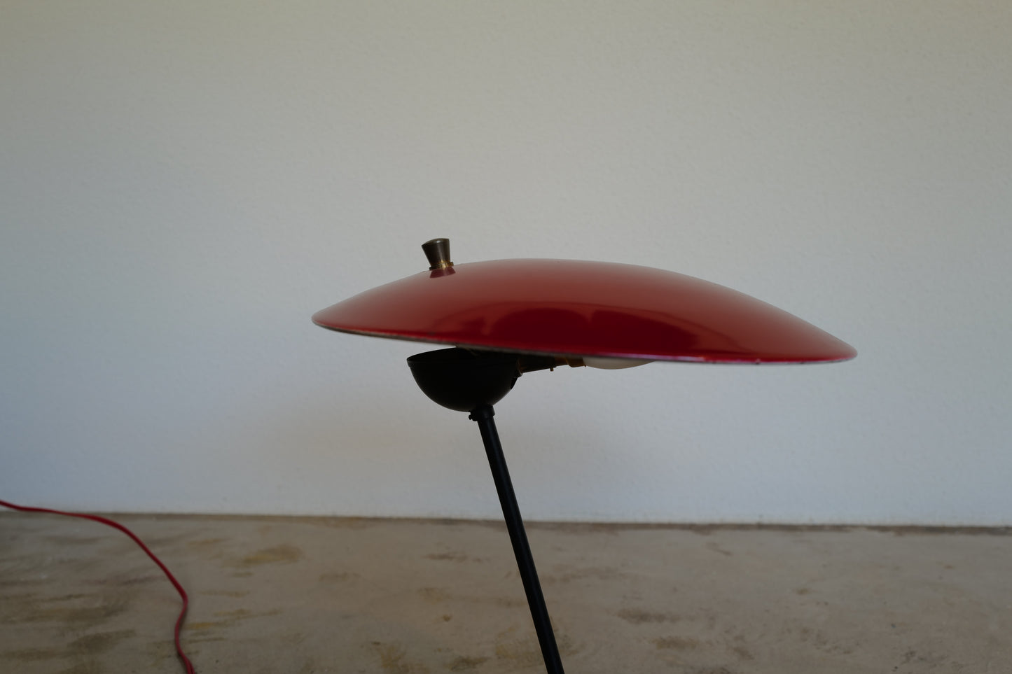 Stilnovo Enamel Metal and Brass Table Lamp 1950s Itary