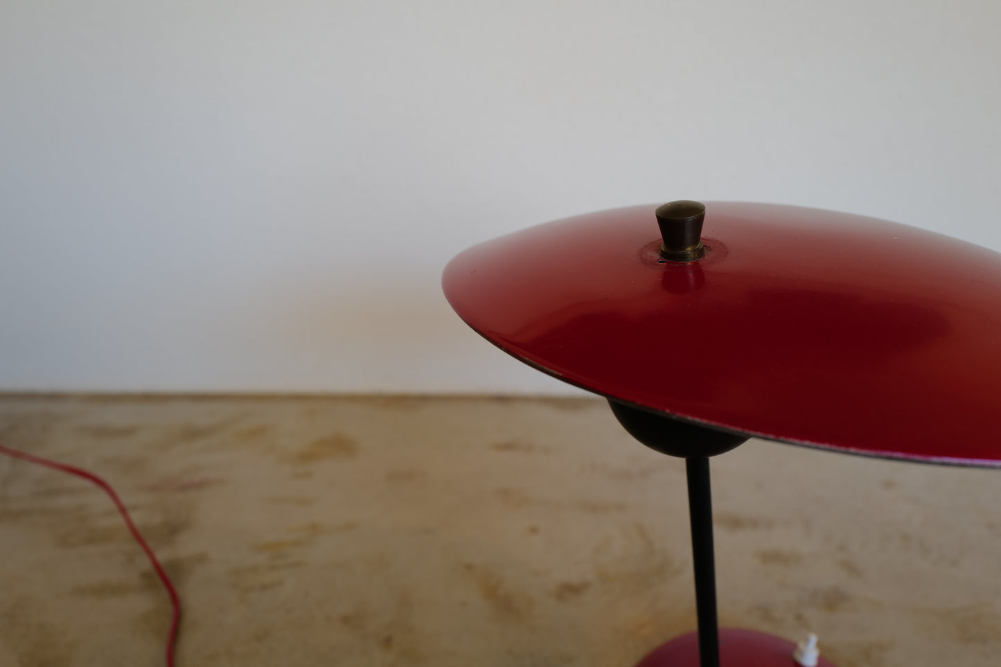 Stilnovo Enamel Metal and Brass Table Lamp 1950s Itary