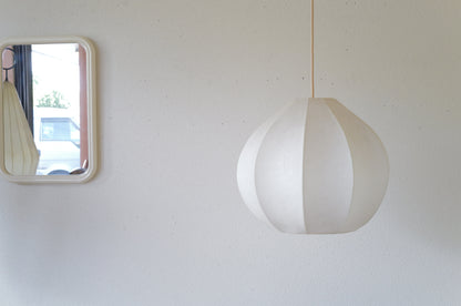 1970s cocoon pendant lamp　Italy