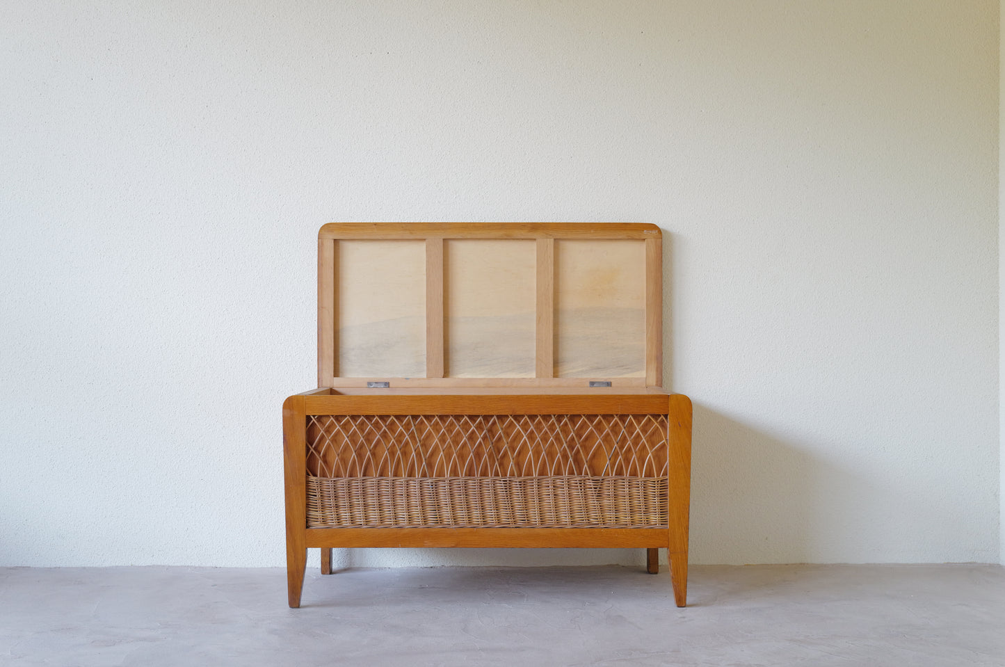 1960s ratan decoration box  France
