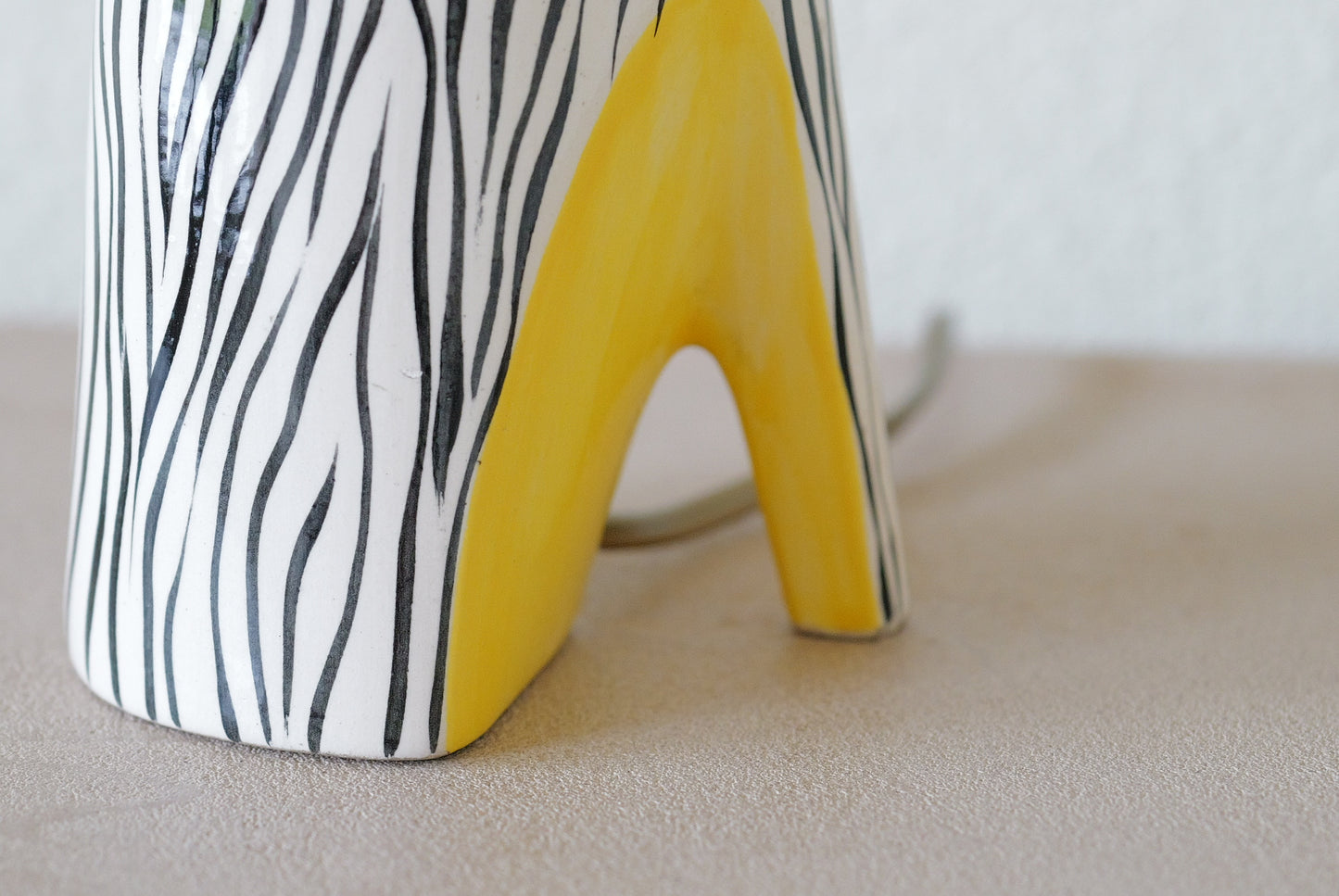 1950s. French ceramic table lamp <pin hell on zebra>