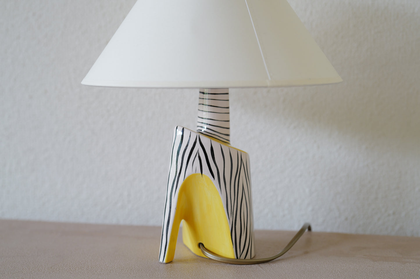 1950s. French ceramic table lamp <pin hell on zebra>