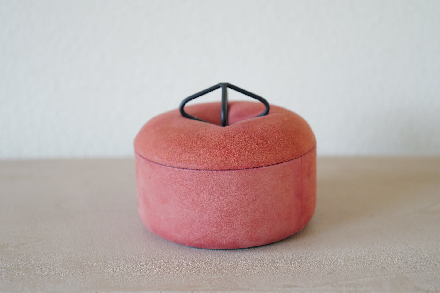 1960s Pink suede and iron accessory case