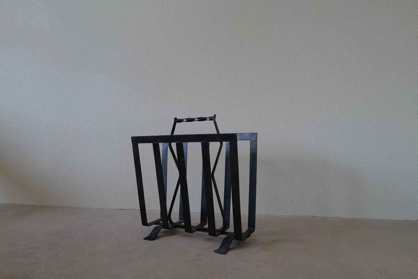 Brutalism metal  magazine rack 1960s France