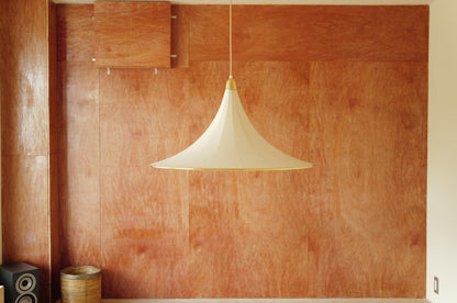 1960s cocoon pendant lamp.Trumpet design Italian XXL