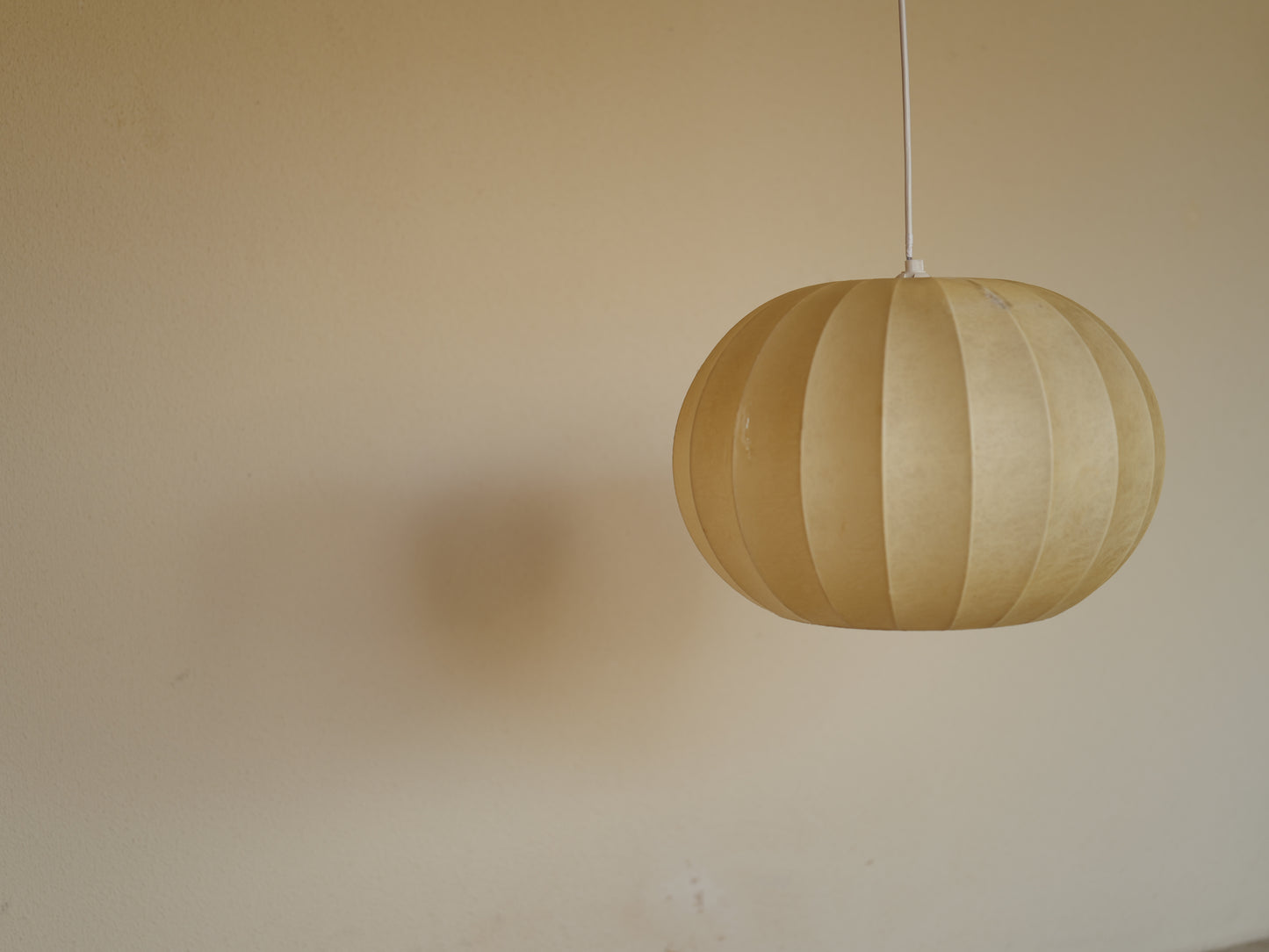 1960s cocoon pendant lamp outlet