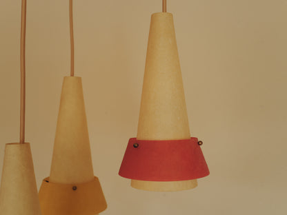 1950s fiberglass cascade ceiling lamp. 3 shades