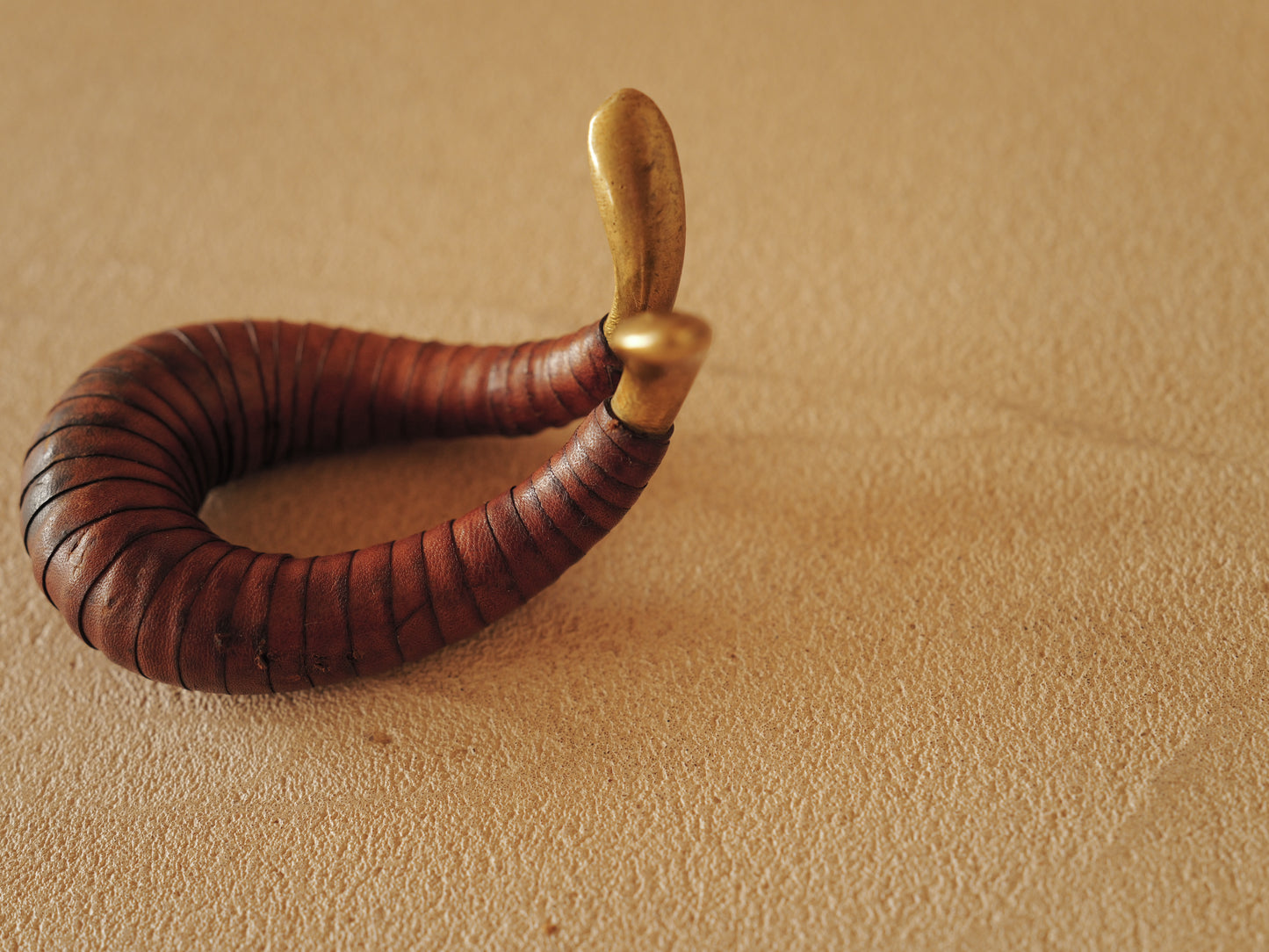 Carl Auböck brass and leather pipe holder Model 3294