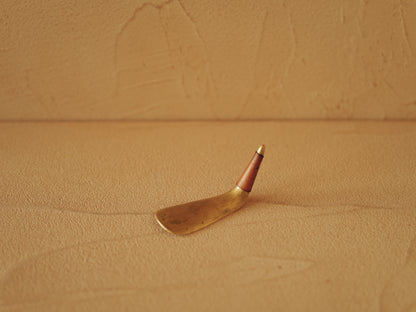 Carl Auböck  Brass shoe horn, handles covered with brown leather Modell 3658