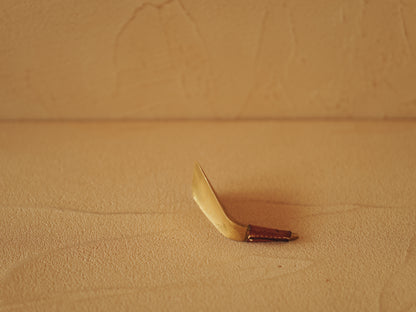 Carl Auböck  Brass shoe horn, handles covered with brown leather Modell 3658
