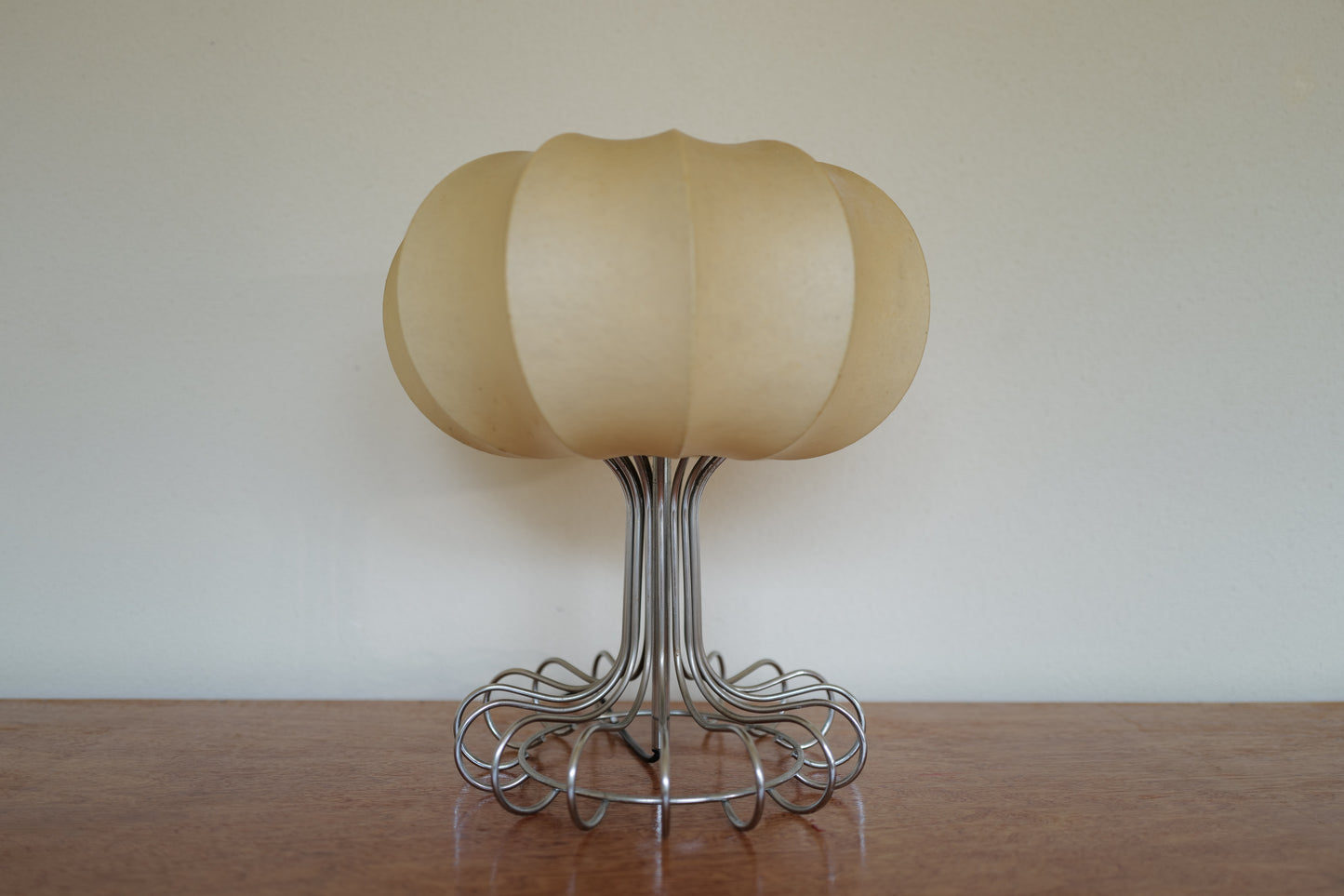 1960s Cocoon table lamp