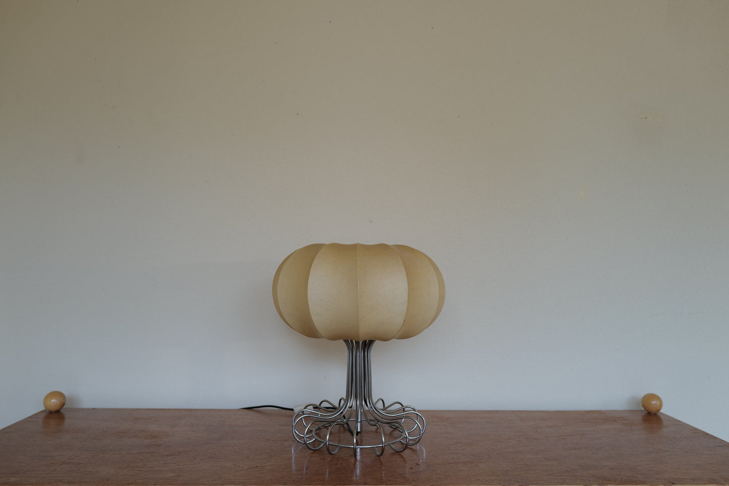 1960s Cocoon table lamp