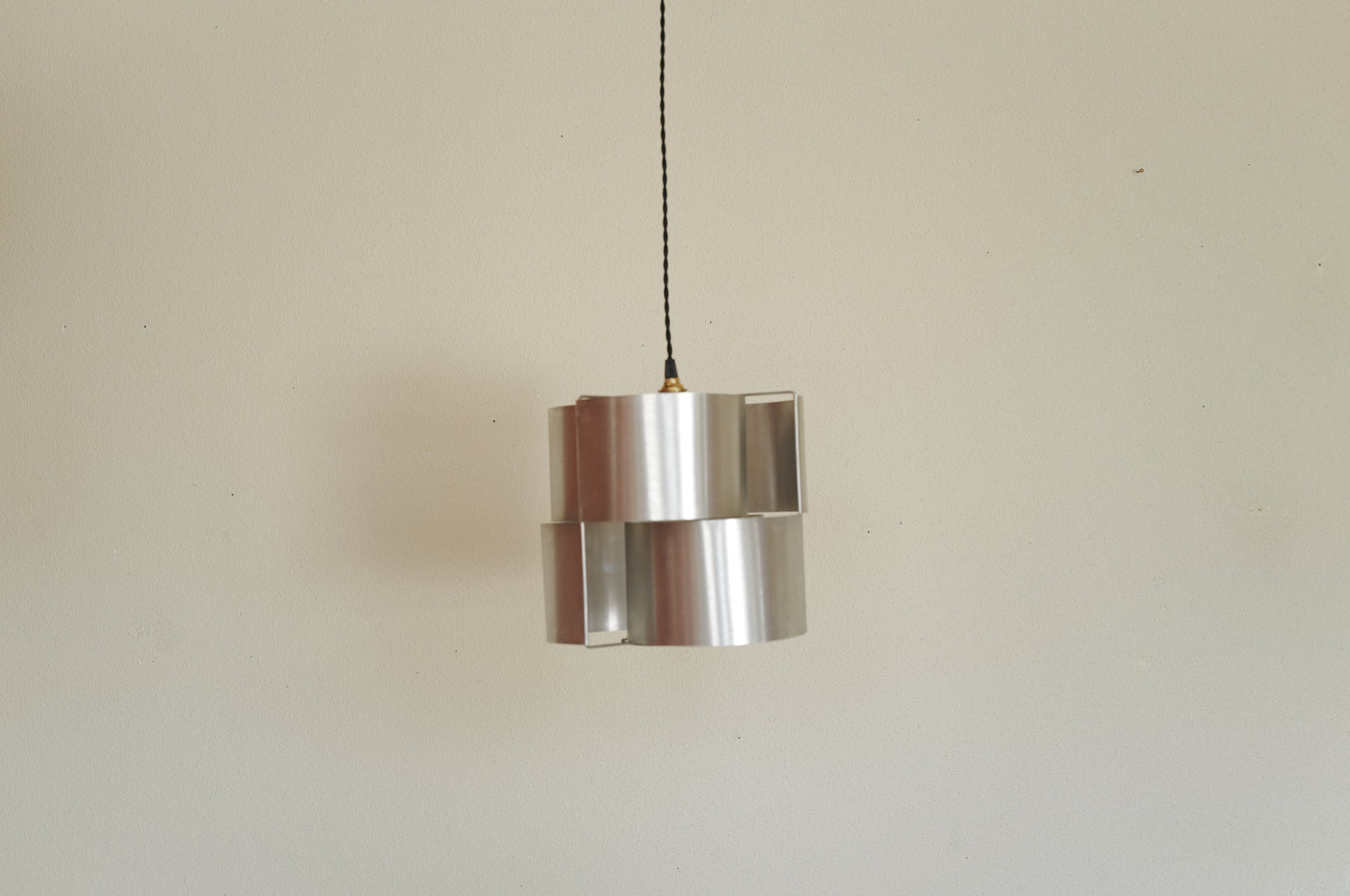 1970s Max Sauze pendant lamp in France ②