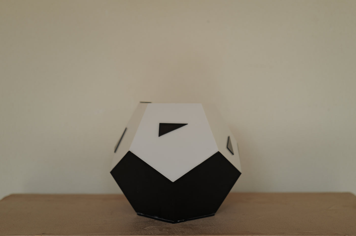1980s black white plastic table lamp