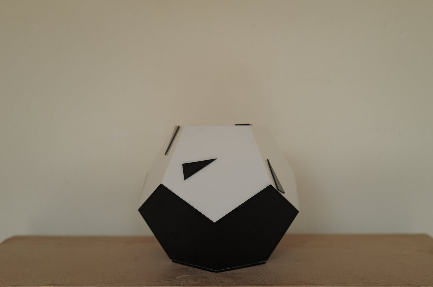 1980s black white plastic table lamp