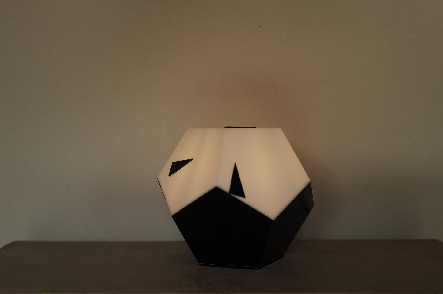 1980s black white plastic table lamp