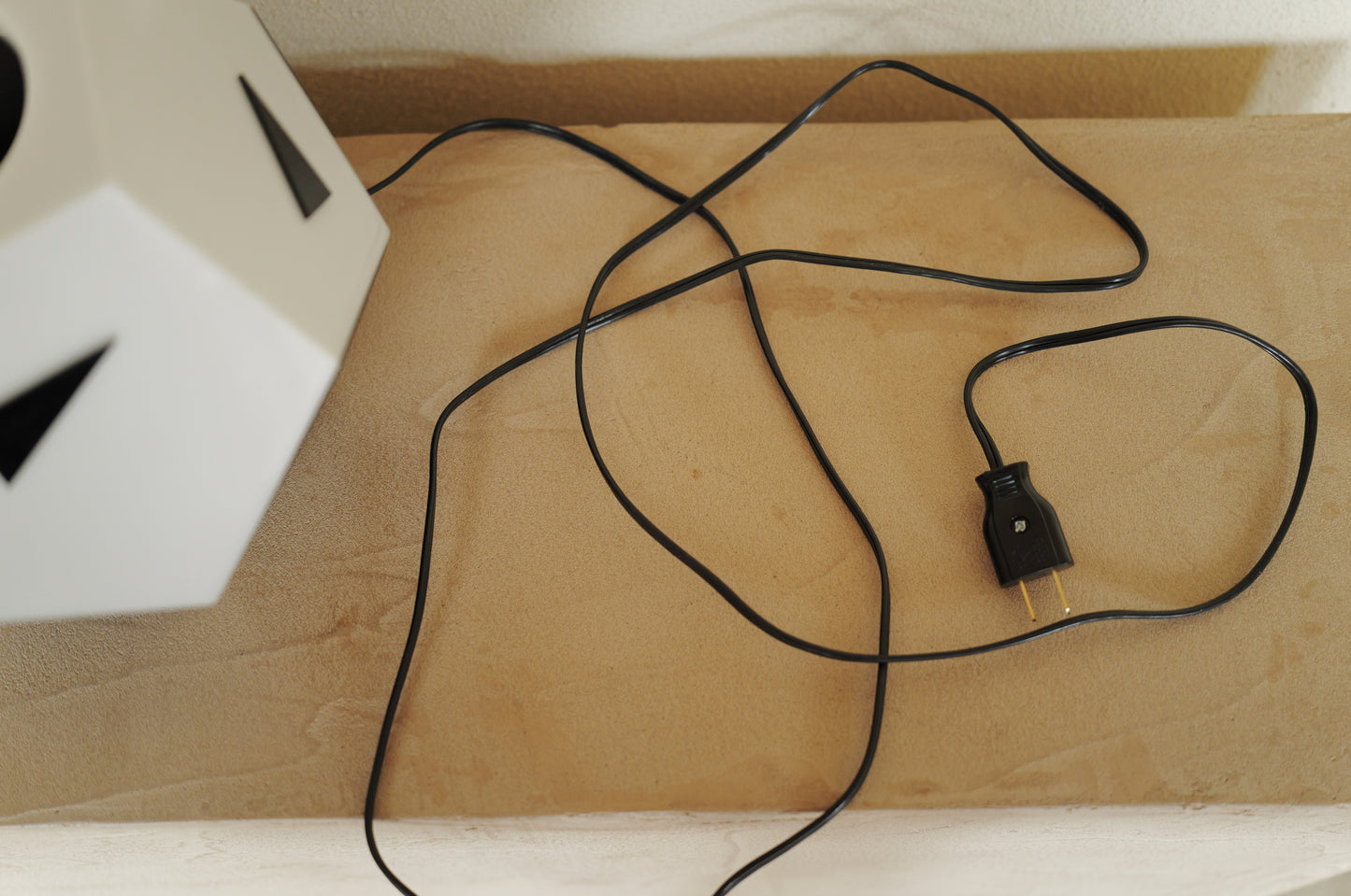1980s black white plastic table lamp