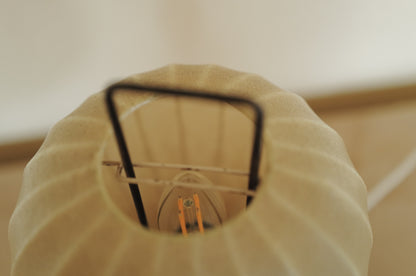 1960s Cocoon tripod table lamp　②