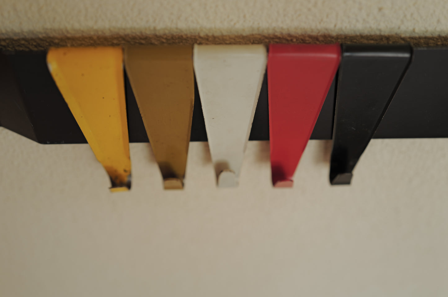 Coen de Vries small coat rack Pilastro The Netherlands 1950s