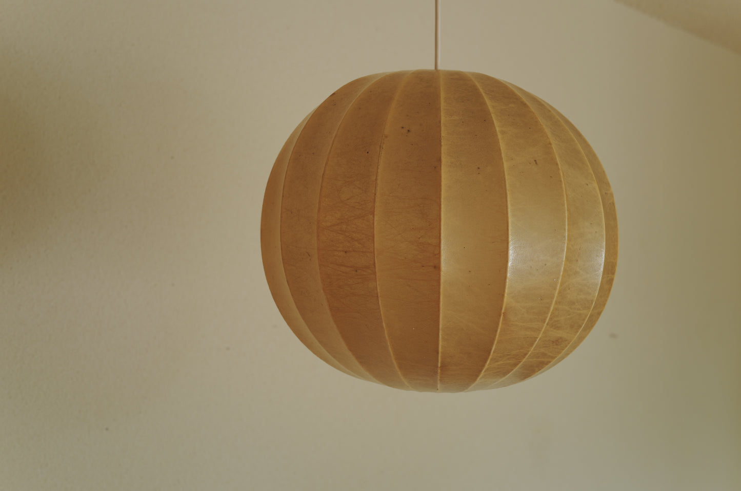 1960s cocoon pendant lamp in Italy