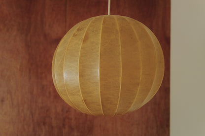 1960s cocoon pendant lamp in Italy