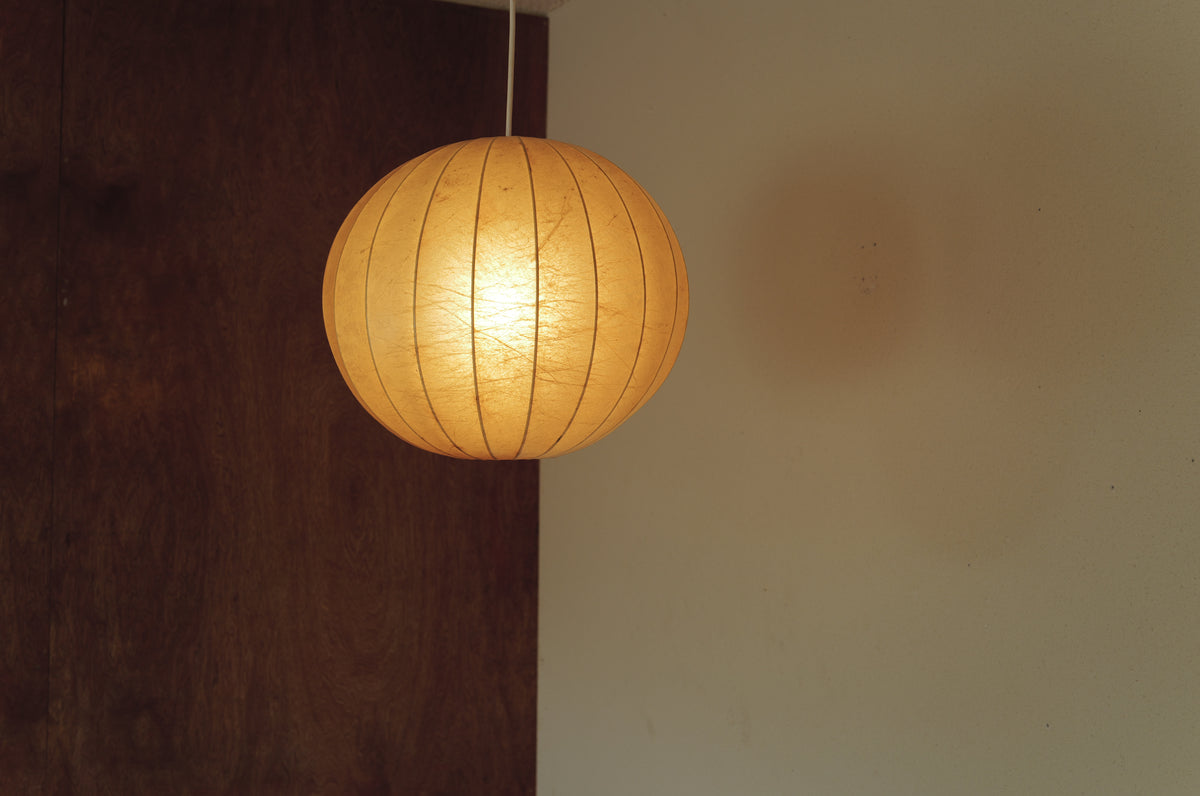 1960s cocoon pendant lamp in Italy