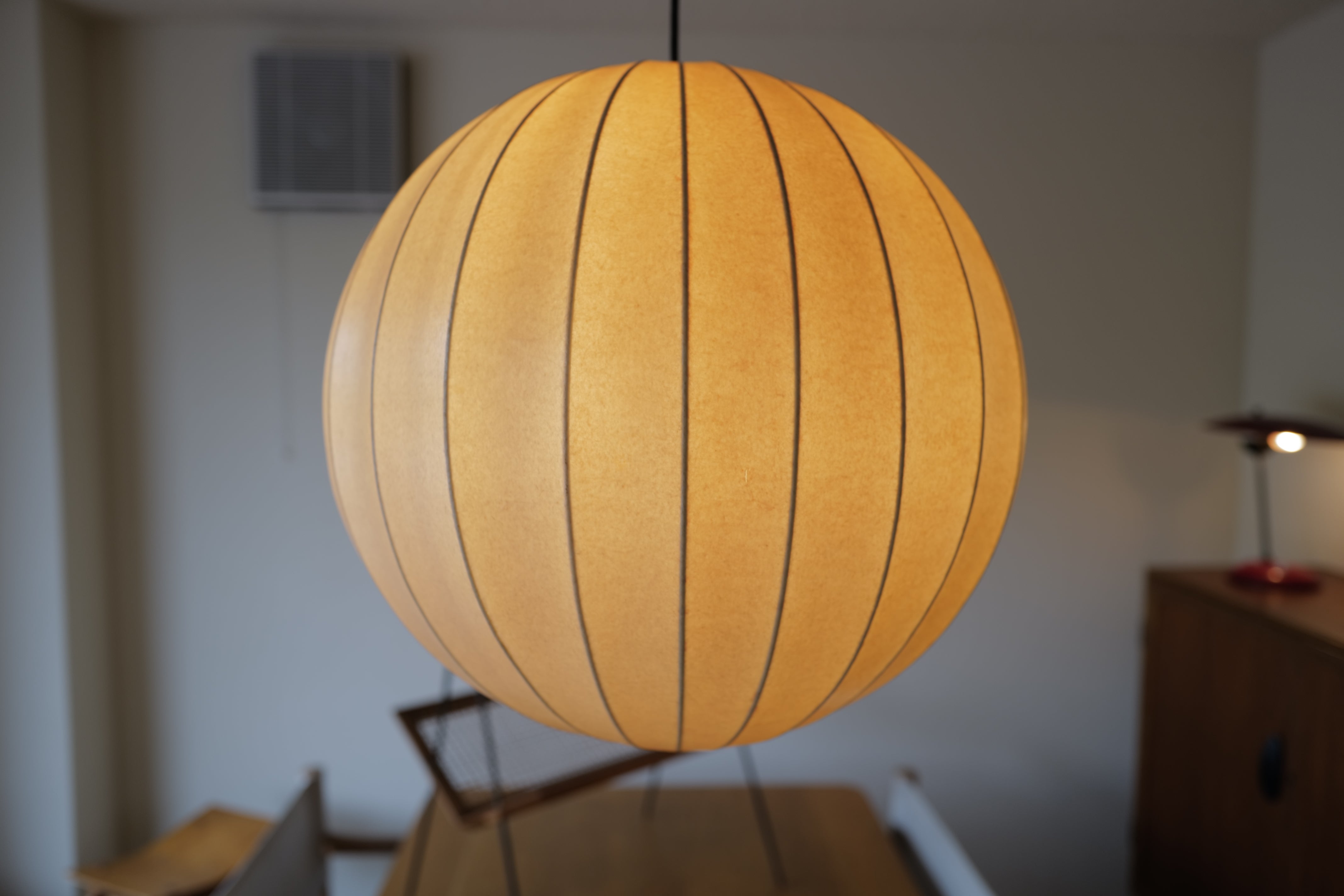 Cocoon pendant lamp 1960s – YURA VINTAGE