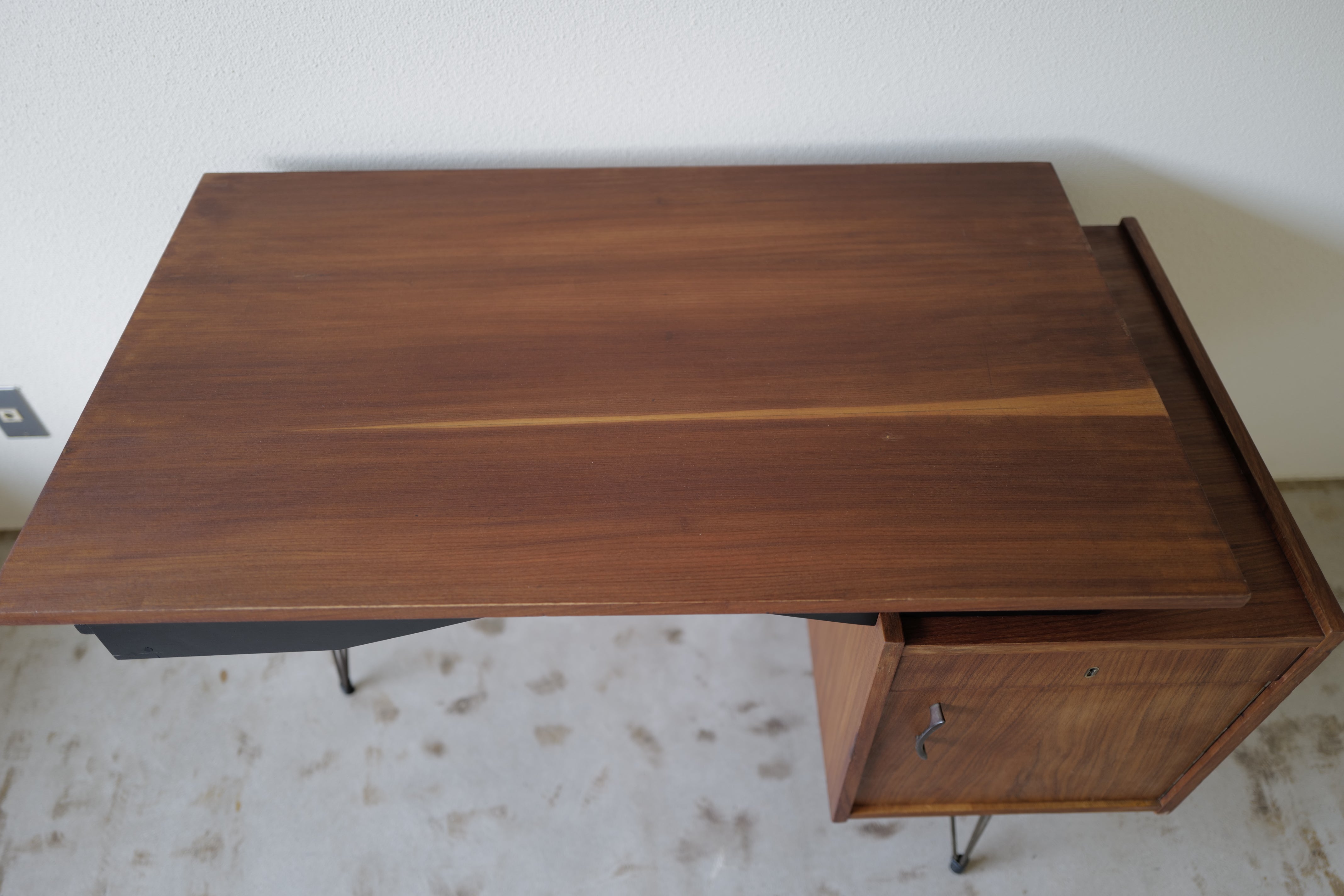 Pastoe Teak Desk by Cees Braakman 1950s~1959s – YURA VINTAGE